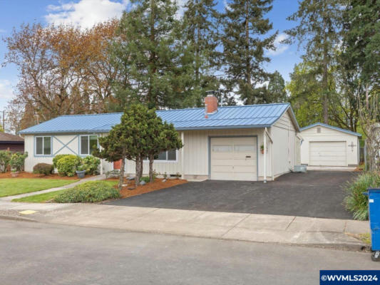 1130 NW MAPLE AVE, CORVALLIS, OR 97330, photo 4 of 24