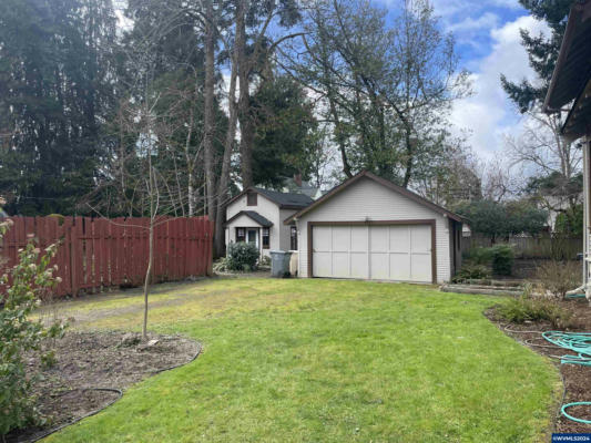 136 NW 30TH ST, CORVALLIS, OR 97330, photo 5 of 36